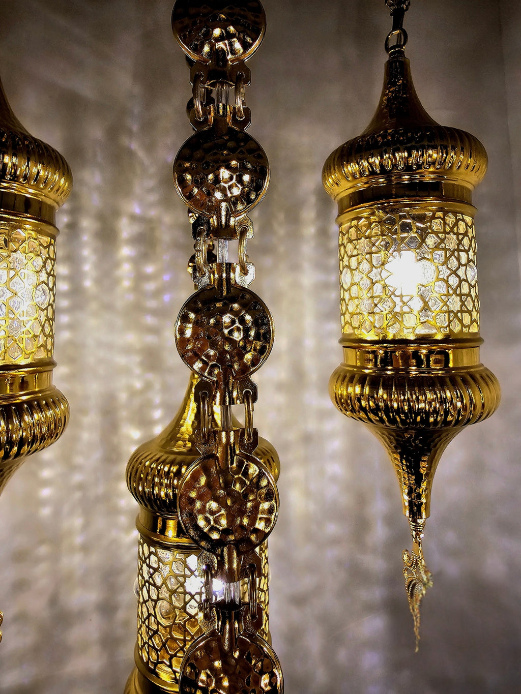 Ottoman Style Chandelier – Handmade Turkish Gold Metal Ceiling Lamp (11 Lanterns)